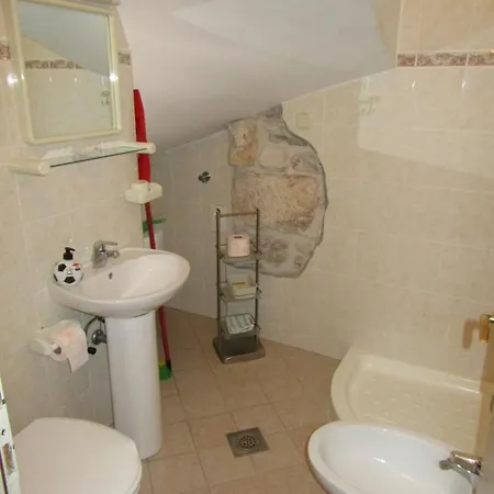 Antonio Apartment *